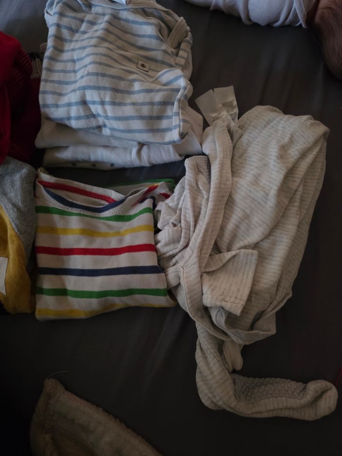 Lot 2 ans garçon - photo numéro 3