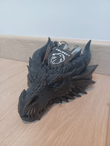 Vide-poches tête de dragon noir