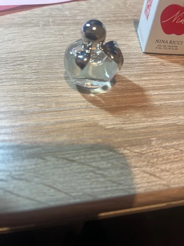 Nina Ricci eau de toilette - photo numéro 2