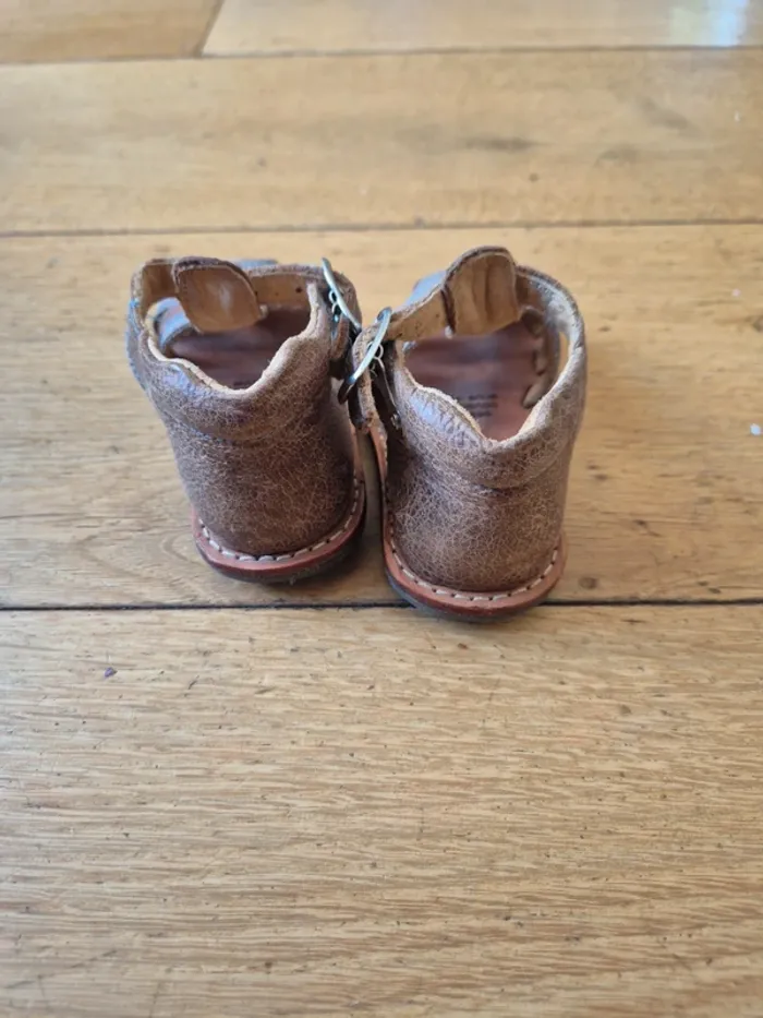 Sandales bébé cuir - photo numéro 4