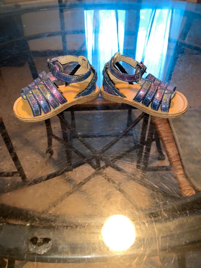 Sandales reflets irisés, taille 18, Freemouss. - photo numéro 3