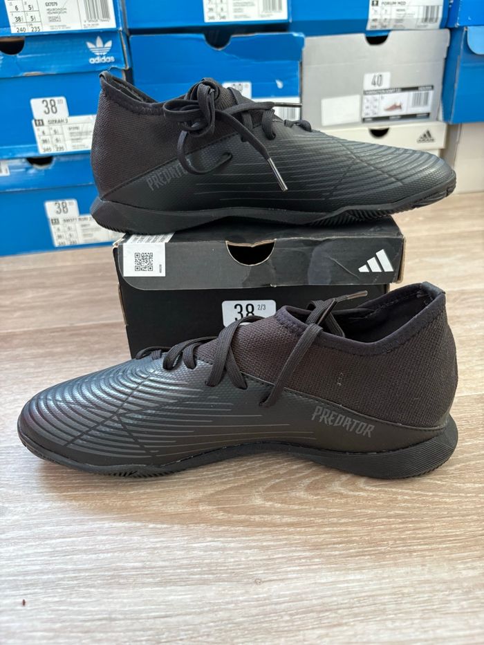 Basket Adidas predator edge 38 2/3 - photo numéro 2