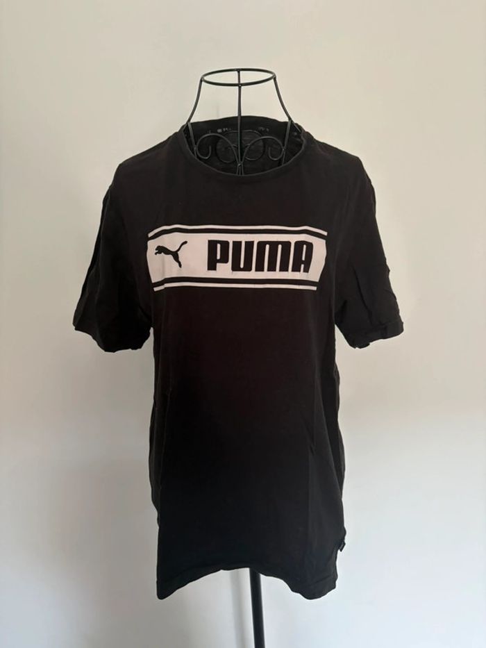 T-shirt Puma Noir avec logo blanc - Taille M - Très bon état