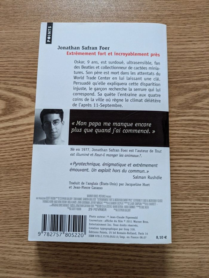 Extrêmement fort & incroyablement près - format poche - photo numéro 2