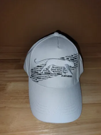 Airness casquette taille unique blanche et noire