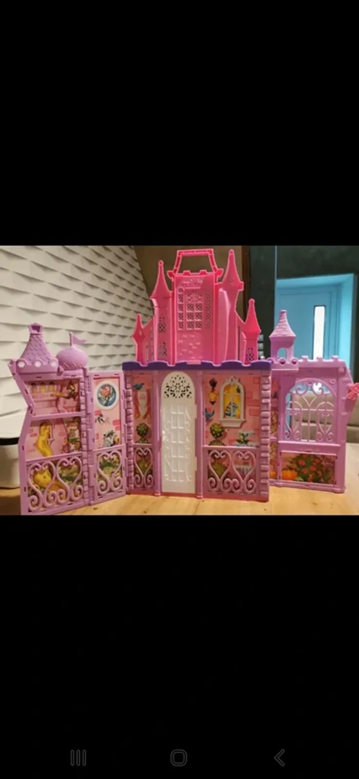 Château barbie Disney princesse - photo numéro 3
