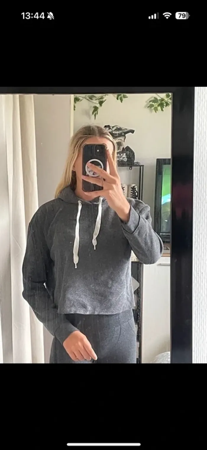 Pull femme - photo numéro 2