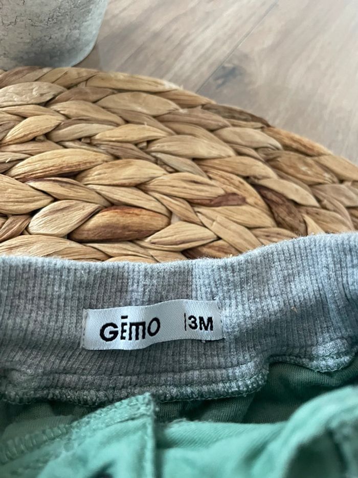 Pantalon 3 mois - photo numéro 3