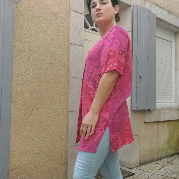 Magnifique chemisier pour 42/44 - photo numéro 3