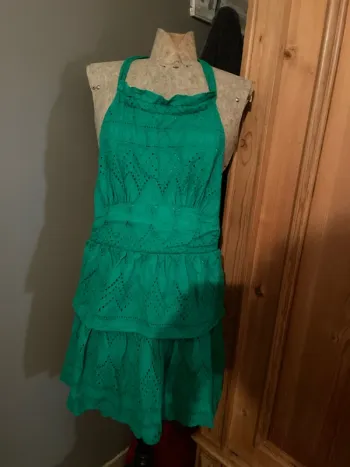 Robe dos nu verte