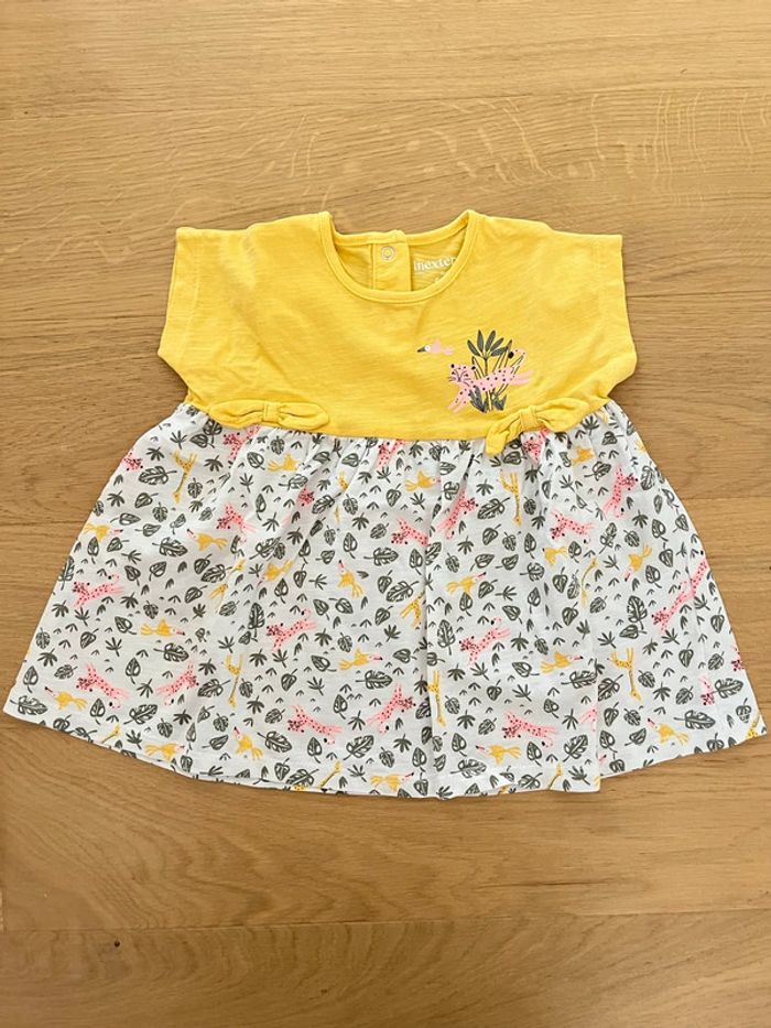 Lot de 4 robes d’été 6 mois - photo numéro 8