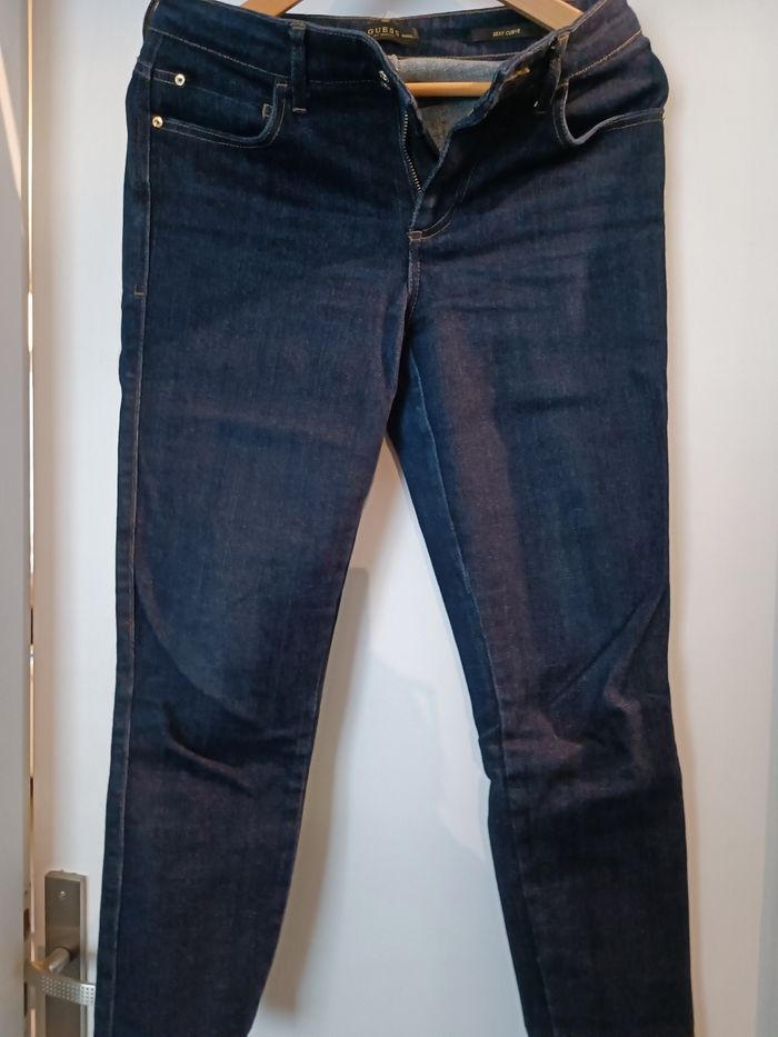 Jean slim brut Guess