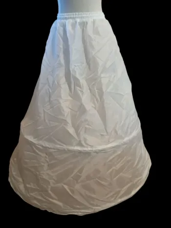 Jupon volume long blanc taille 5 à 8 ans