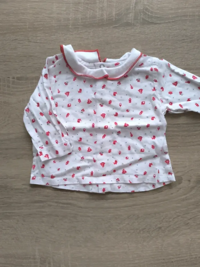 Lot 11 vêtements 1-3 mois fille - photo numéro 2