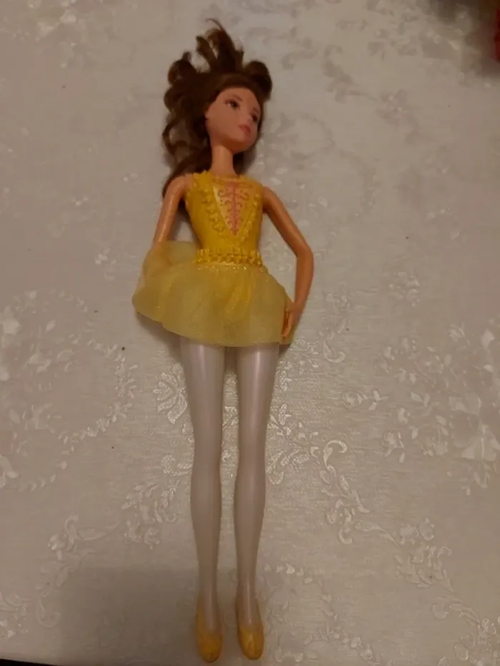 Barbie disney Belle danseuse