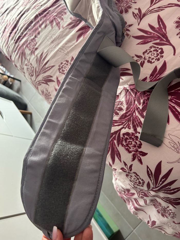 Porte bébé hanche assis - photo numéro 4