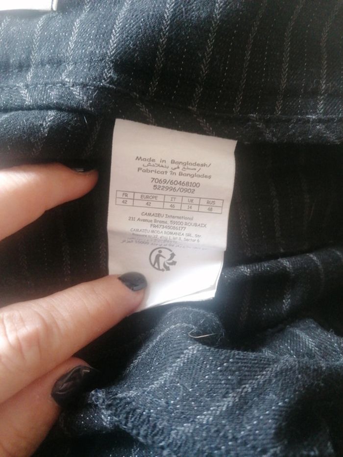 Short taille 42 - photo numéro 3