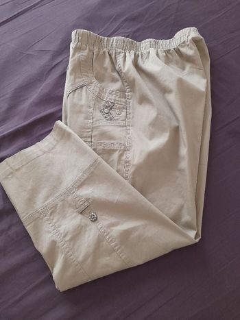 Pantacourt femme Neuf