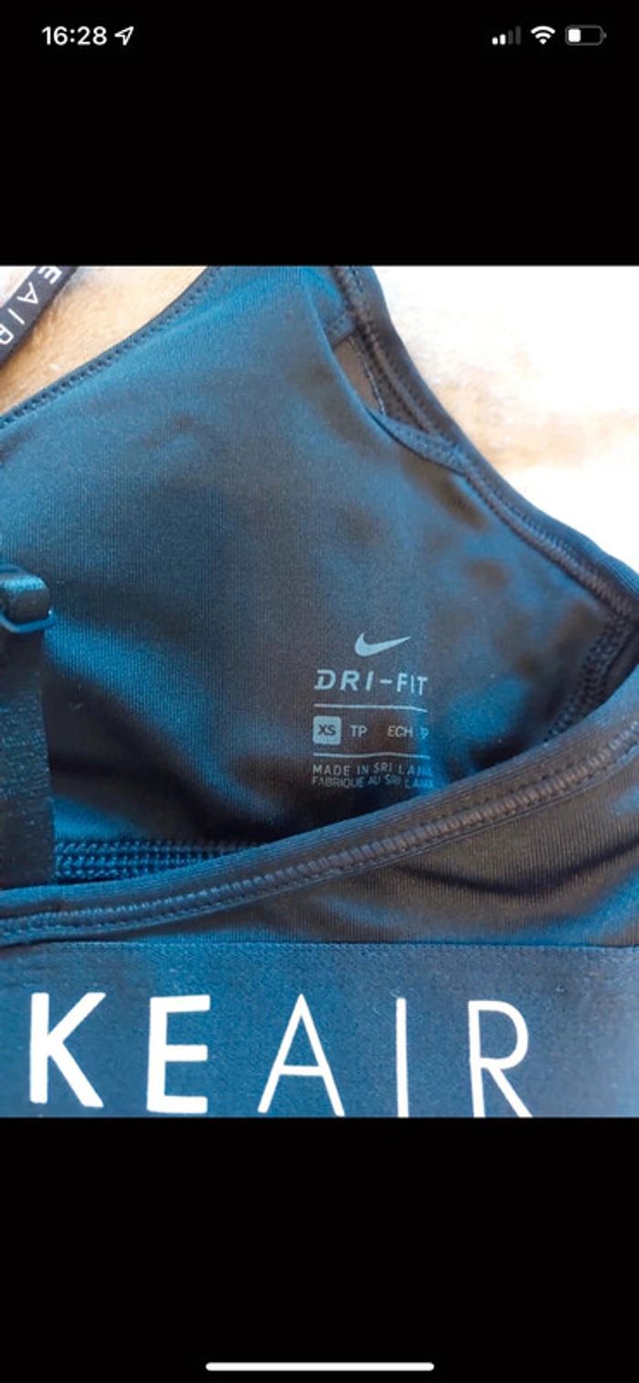 Brassière de sport Nike xs - photo numéro 3