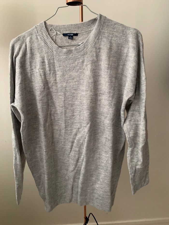 Pull gris