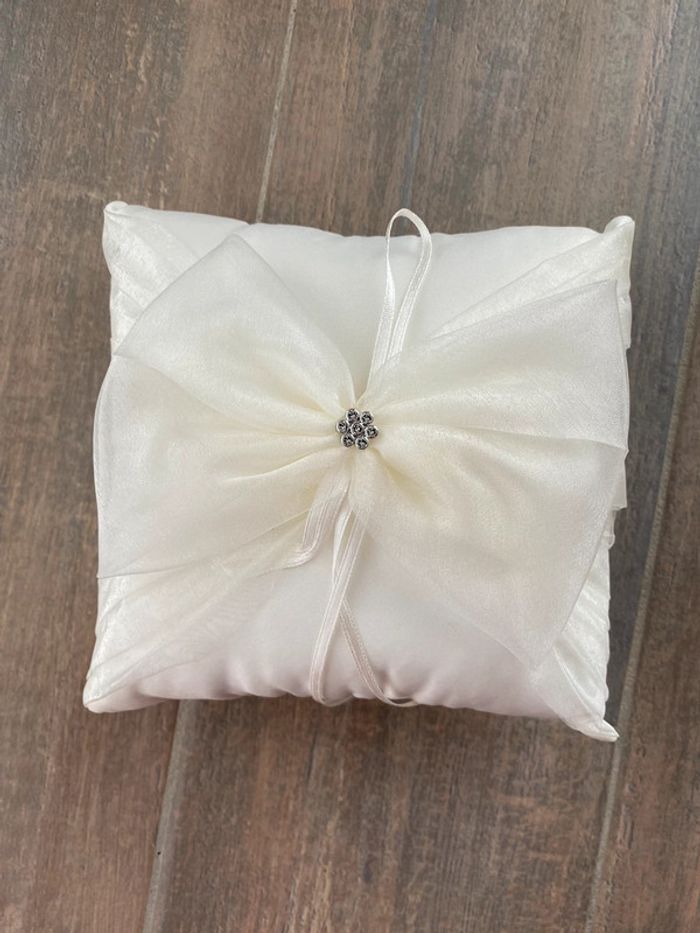 Coussin alliances sous emballage en très bon état