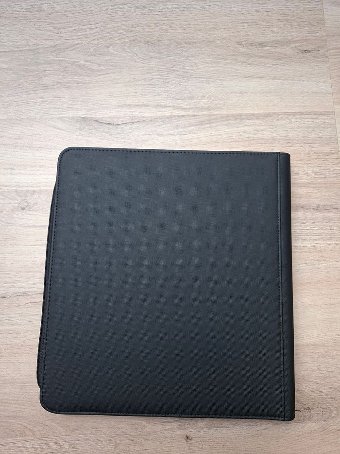 Classeur xxl noir de rangement pour 768 cartes Pokémon / lorcana de qualité premium - photo numéro 7