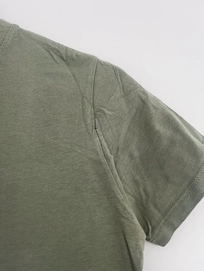 T-shirt vert - photo numéro 2