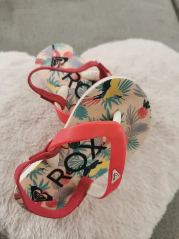 Tong enfant roxy taille 21-22