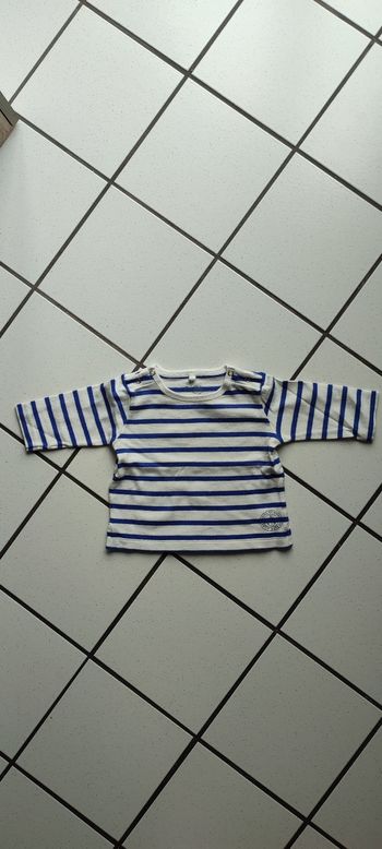 T shirt 6 mois Petit Bateau