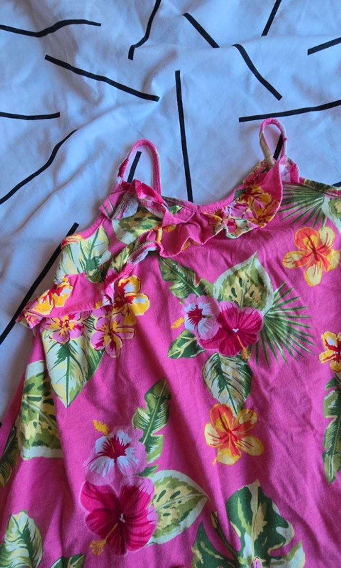 Robe d'été rose à fleurs - Taille 3 ans - photo numéro 2