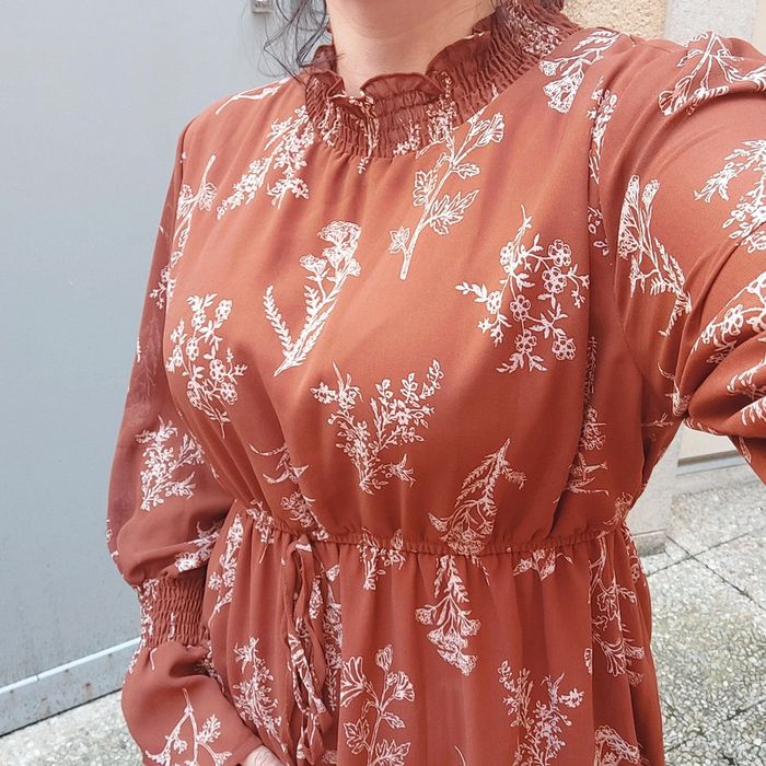 Magnifique robe pour t40 - photo numéro 3