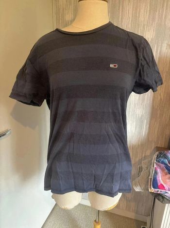 T shirt taille 38 marque tommy jeans