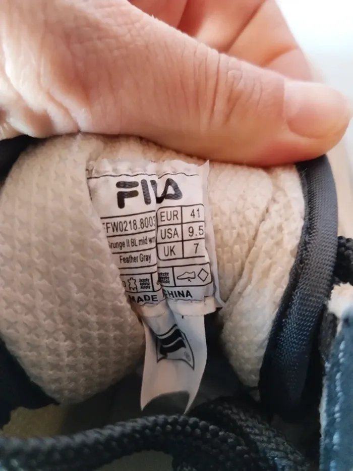 Superbe paire de chaussures de randonnée de marque Fila femme pointure 41 - photo numéro 9