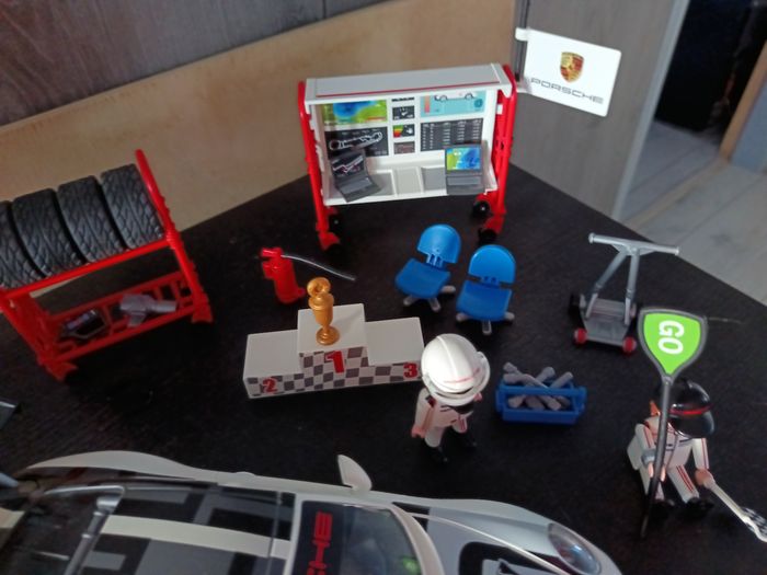 Voiture playmobile Porsche - photo numéro 3