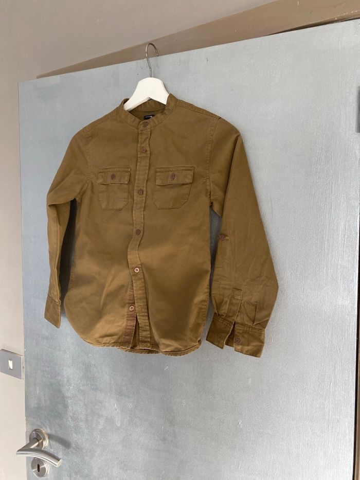 Chemise marron avec col Mao taille 10 ans