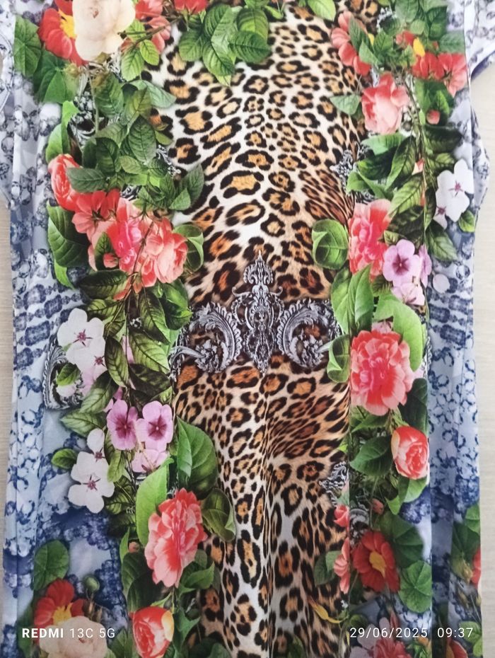 Robe Masquenada taille XL - photo numéro 2