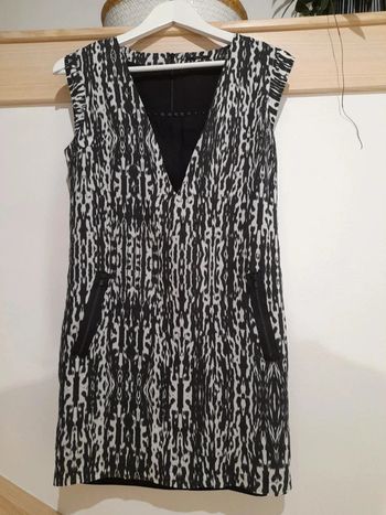 NEUF Robe IKKS taille 34