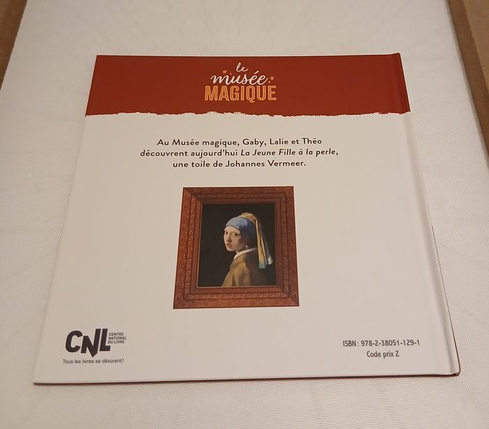 Livre la jeune fille à la perle - photo numéro 2