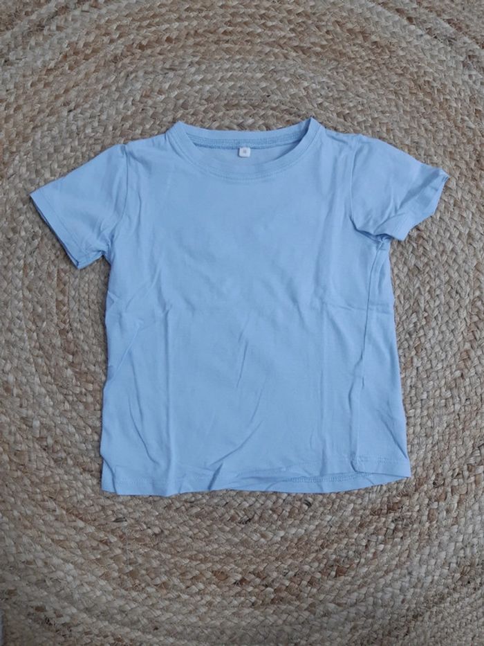 Tee shirt bleu clair 36 mois