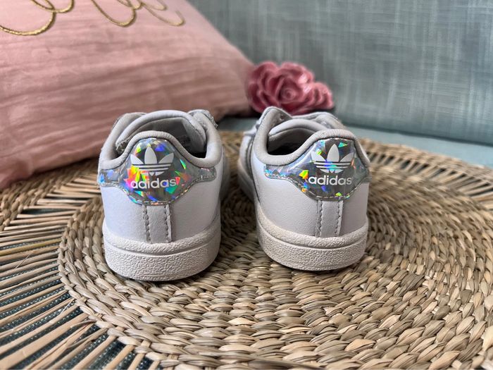 Superstar taille 21 adidas - photo numéro 4