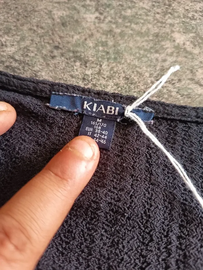 Blouse taille M Kiabi - photo numéro 2