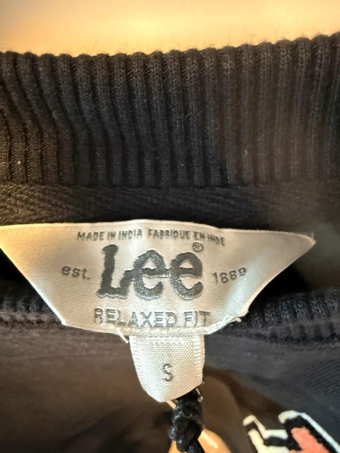 Sweat Lee taille S coupe relax - photo numéro 3