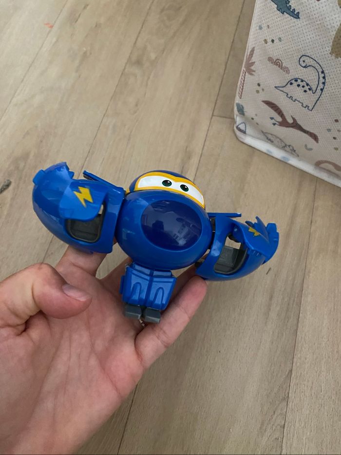Lot de deux personnages super wings - photo numéro 4