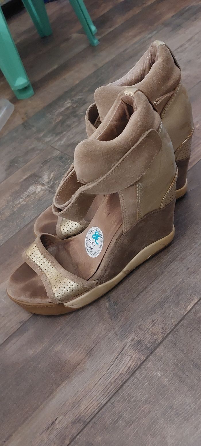 Ash 38 - photo numéro 2