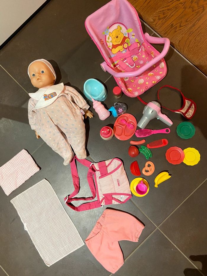 Lot poupée cosy porte-bébé pot dînette
