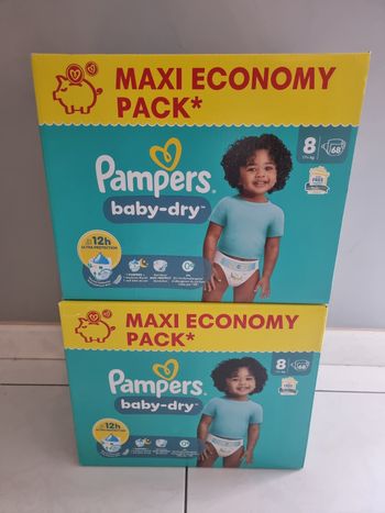 Pampers taille 8