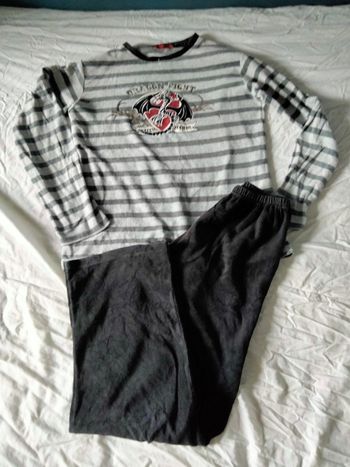 Pyjama 16 ans