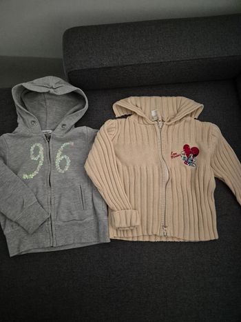 Gilet et sweet 4 ans