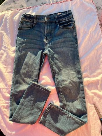 Jeans essentiel taille 9 ans