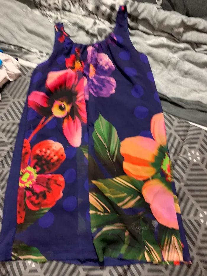 Robe desigual